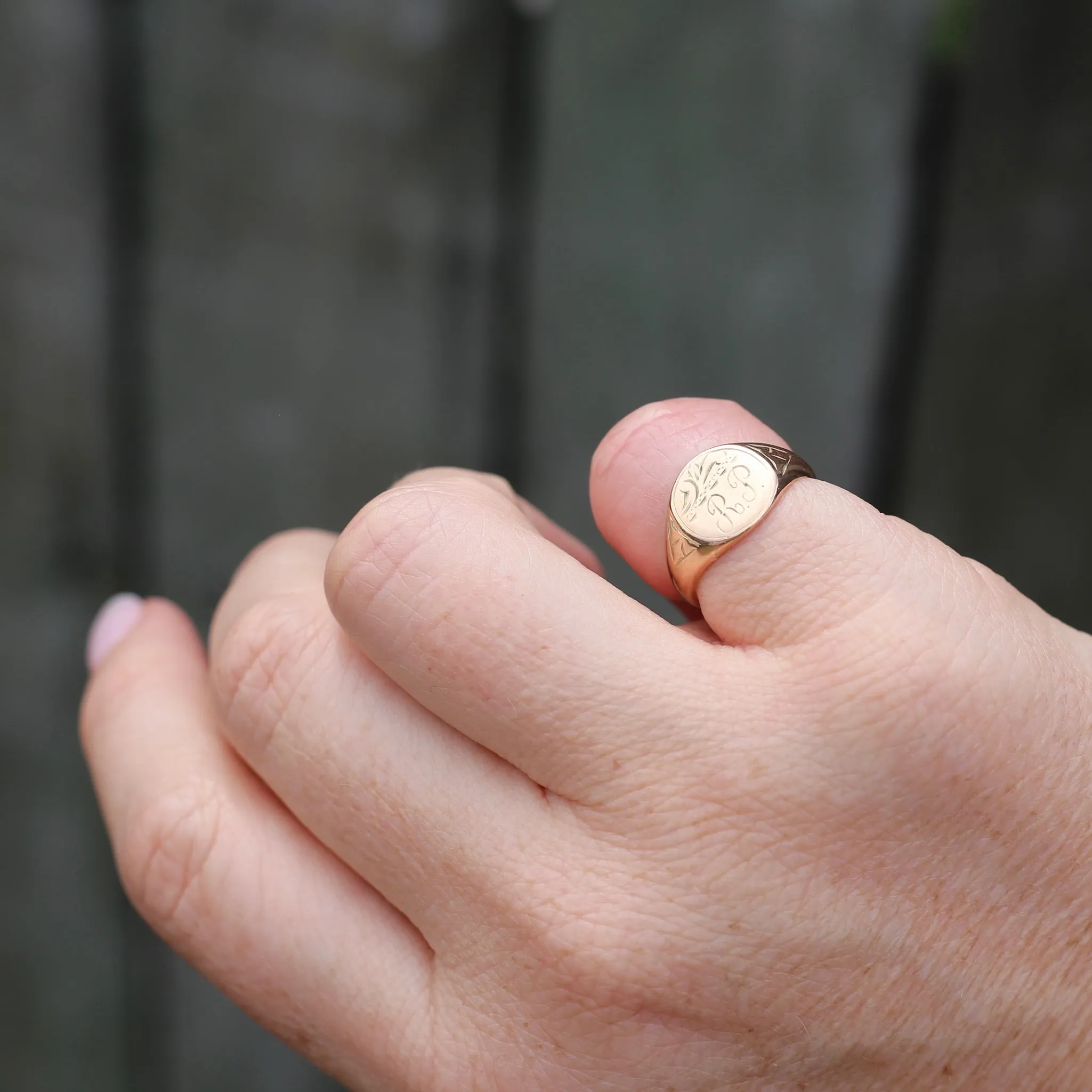 Antique Old Gold Signet Ring, Intials "RP", 9ct Old Rosey Gold, size J or 4.75