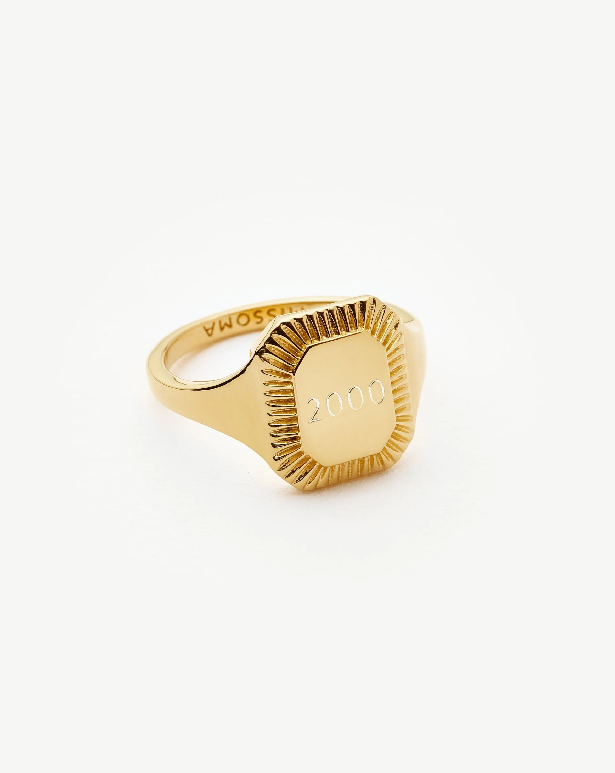 Engravable Square Ridge Signet Ring | 18ct Gold Vermeil