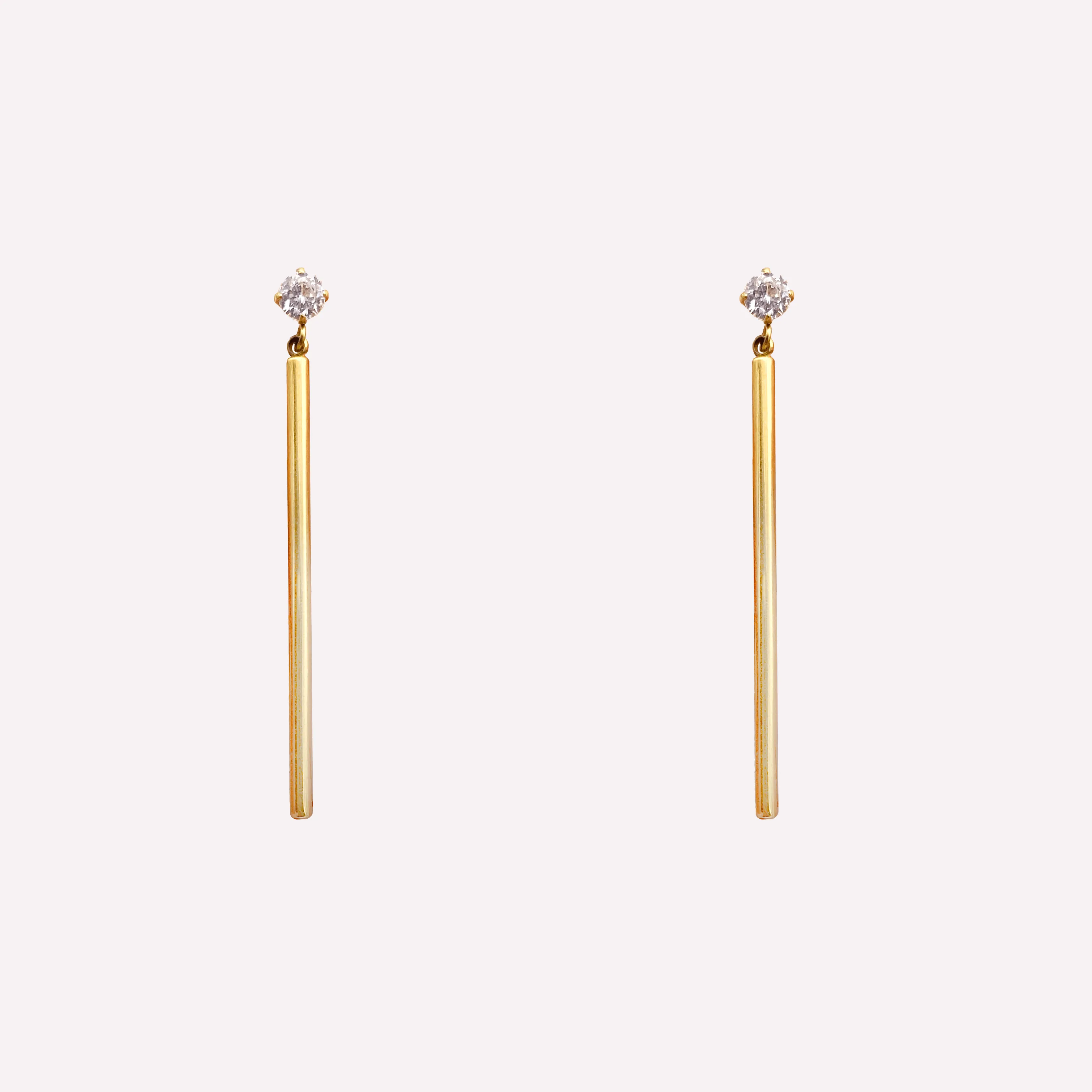 NIGHT OUT DANGLE CLIP-ON EARRINGS IN GOLD