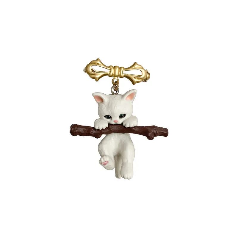 Women's Playful Cat & Dag With Branch Brooch